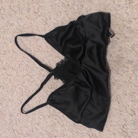 Victoria's Secret Other - Victoria secret - size small bralette - brand new